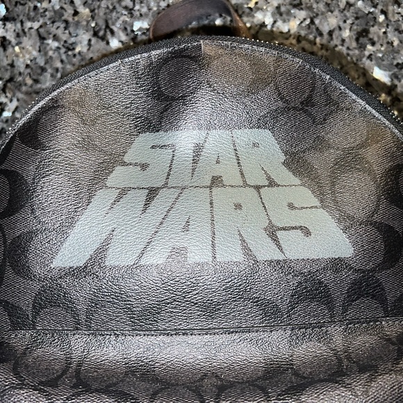 Authentic Star Wars X Coach Medium Charlie Backpack Signature Canvas with Motif - Picture 5 of 15